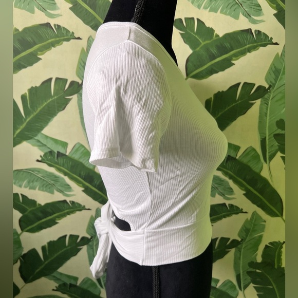 Garage White Ribbed Baby Tee Tie Back Cropped Top Size M - Picture 4 of 4